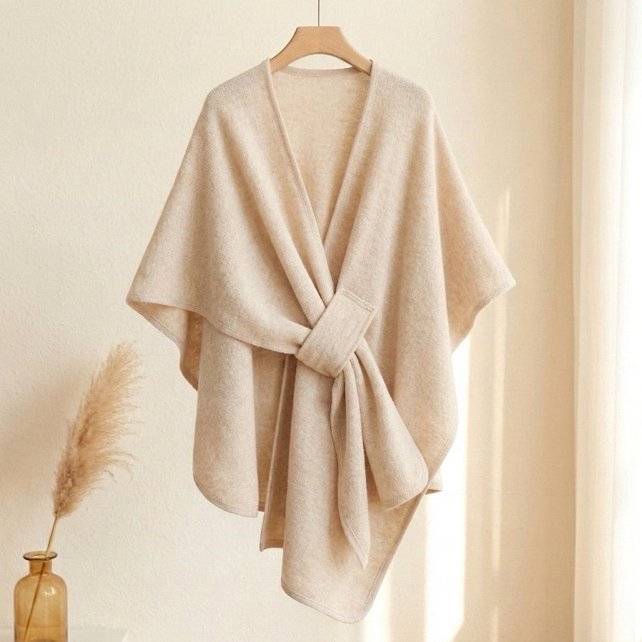 VALERIA | CAPA TIPO PONCHO DE PUNTO CON CINTURÓN