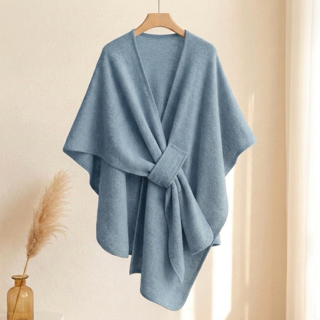 VALERIA | CAPA TIPO PONCHO DE PUNTO CON CINTURÓN