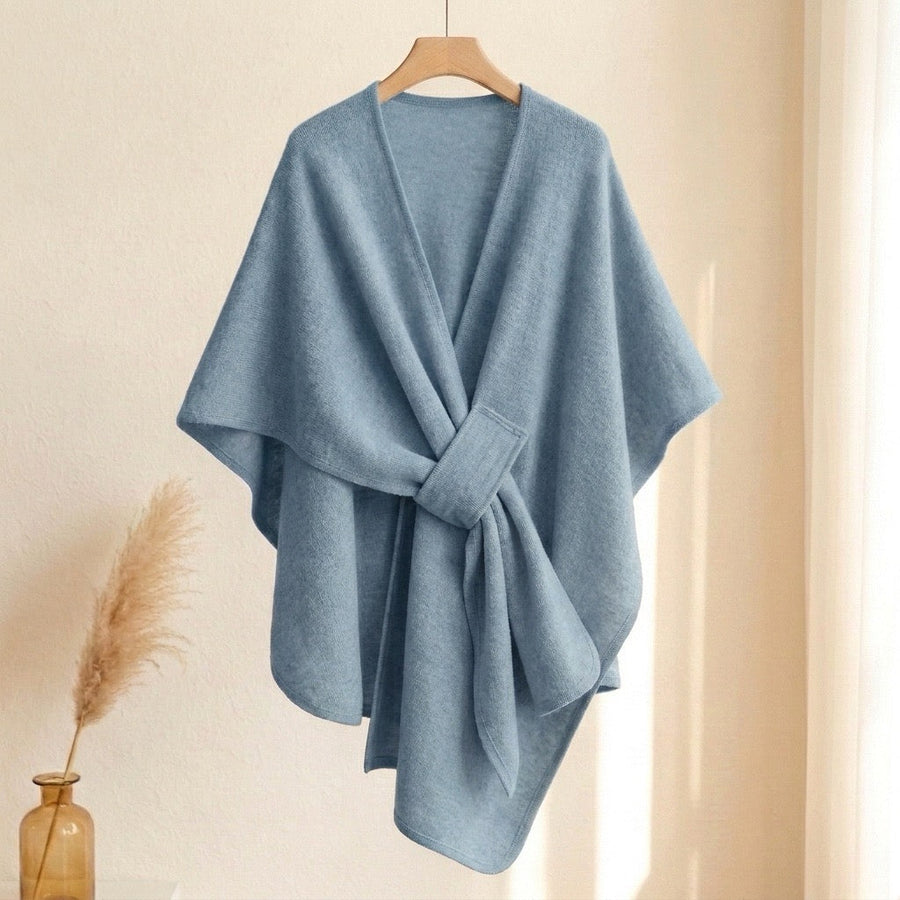 VALERIA | CAPA TIPO PONCHO DE PUNTO CON CINTURÓN