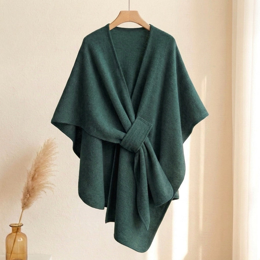 VALERIA | CAPA TIPO PONCHO DE PUNTO CON CINTURÓN