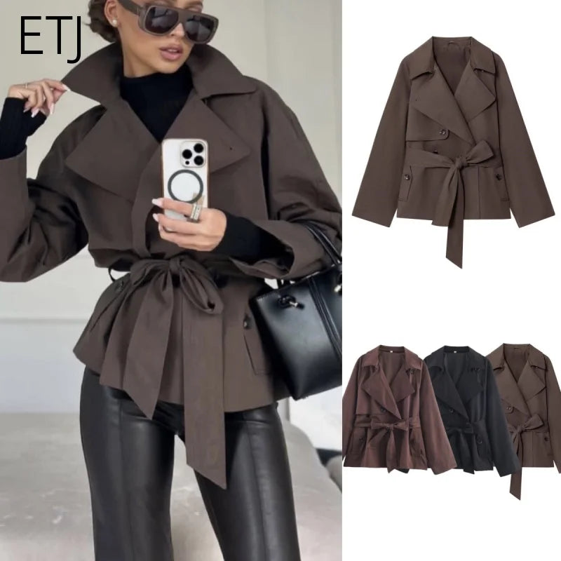 LORENA | CHAQUETA BLAZER ENTALLADA CON CINTURÓN