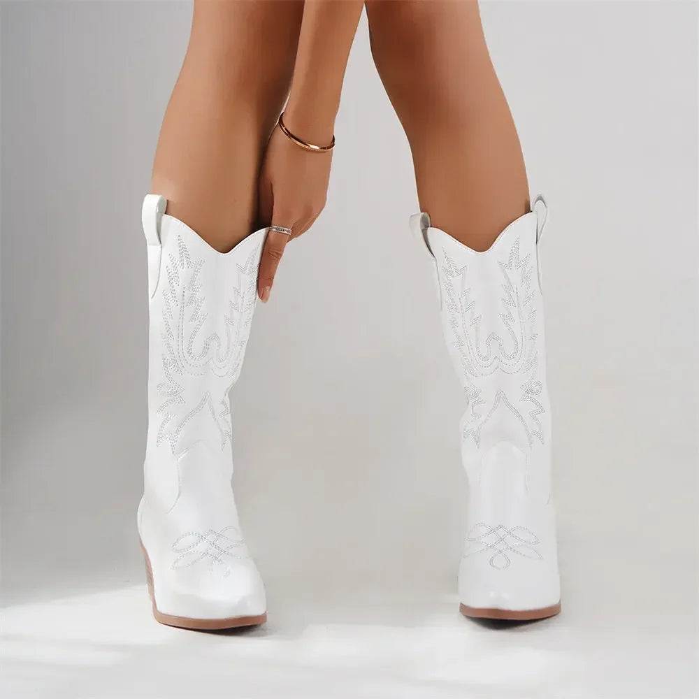 ISABELA | BOTAS COWBOY CON BORDADO