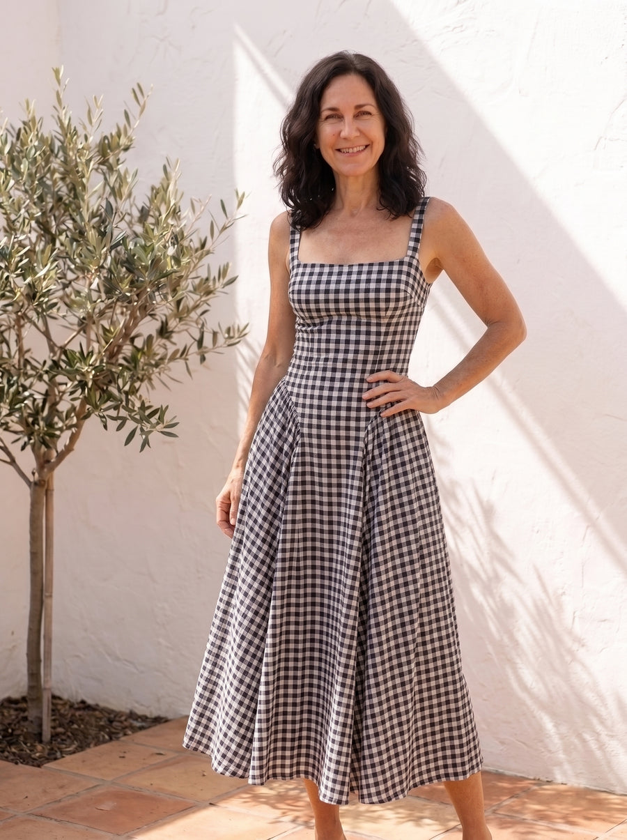 Lucía | Vestido Corsé de Cuadros con Falda de Vuelo