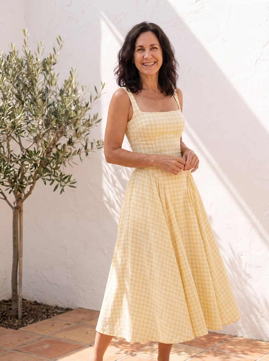 Lucía | Vestido Corsé de Cuadros con Falda de Vuelo